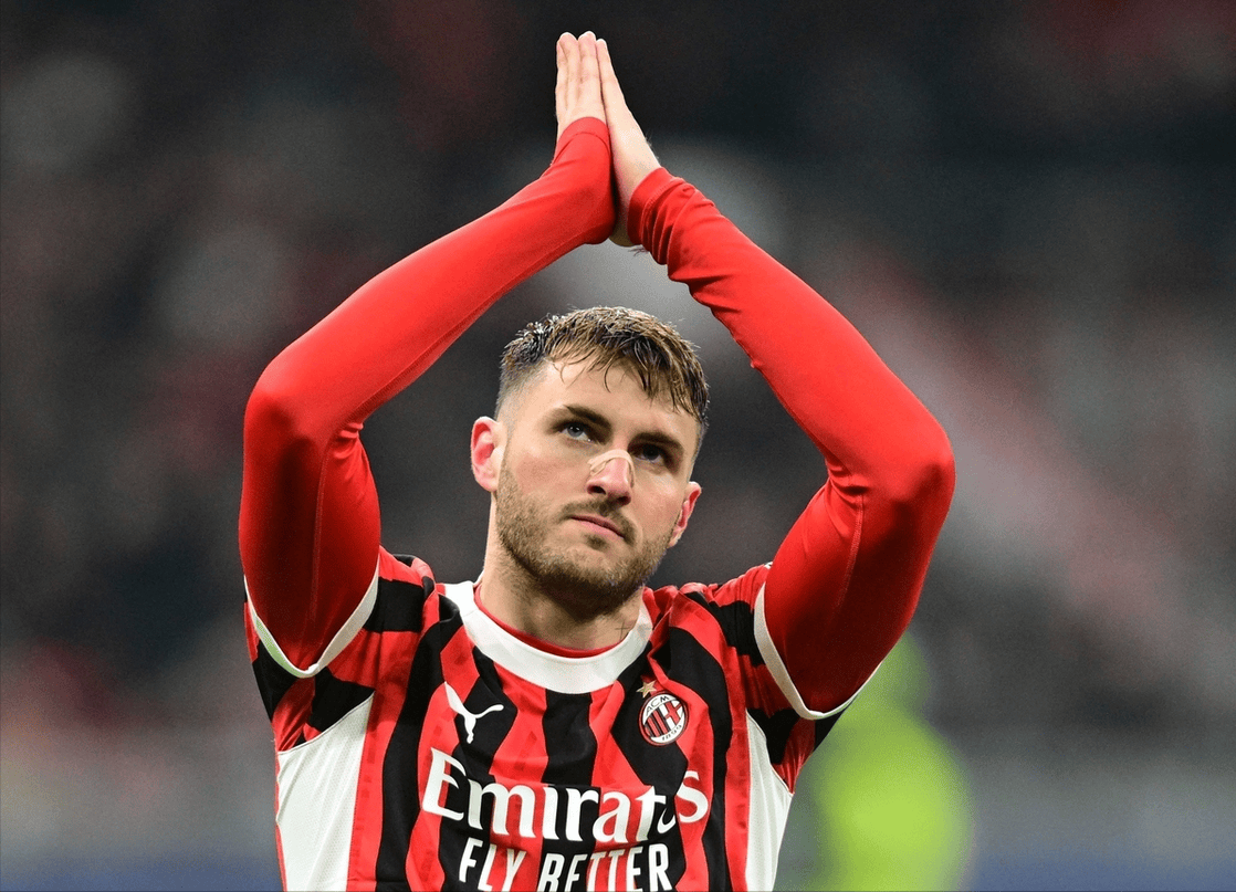 斯洛特：萨拉赫有权不满但不该向媒体说 俱乐部需要做出处理