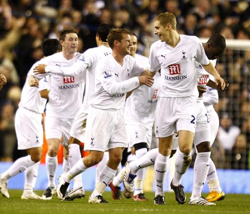 2025年成都混合团体世界杯，中国队卫冕夺冠，日本队以8-2战胜中国香港队，张本美和失一局。