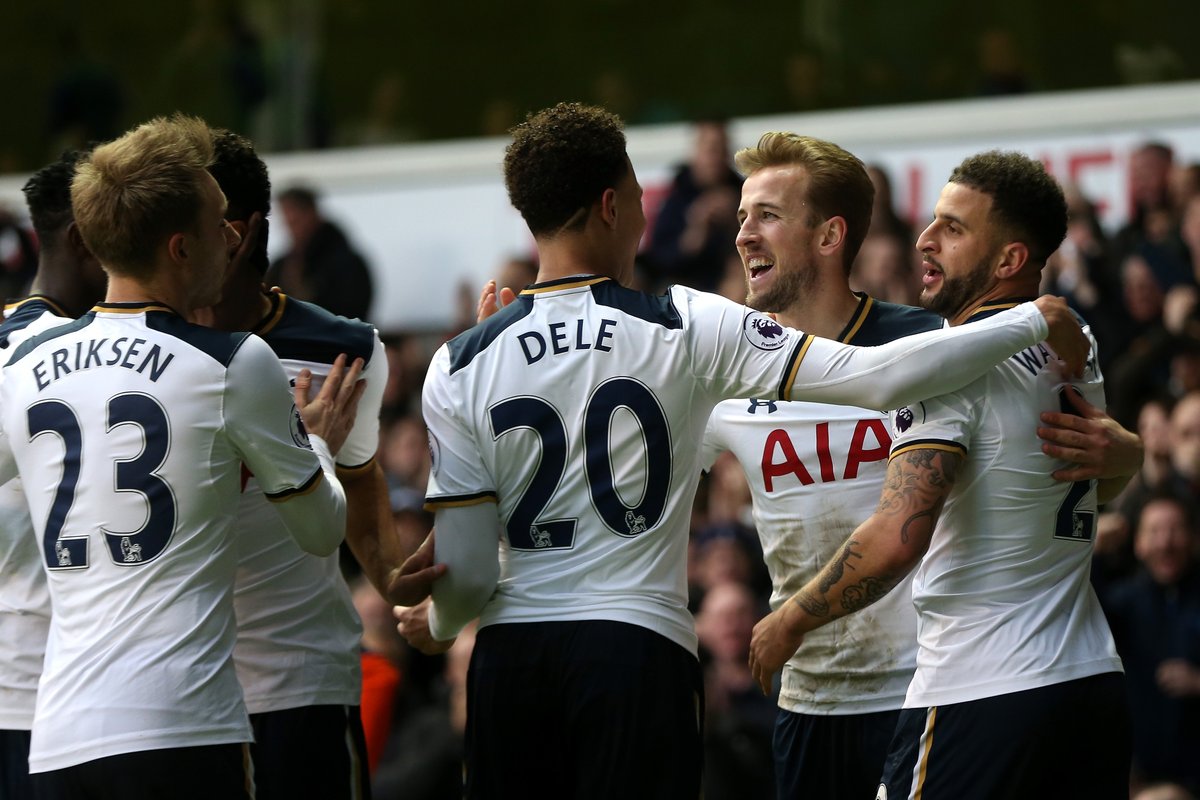 又伤了，对阵柏林联合时帕夫洛维奇的左大腿出现伤病