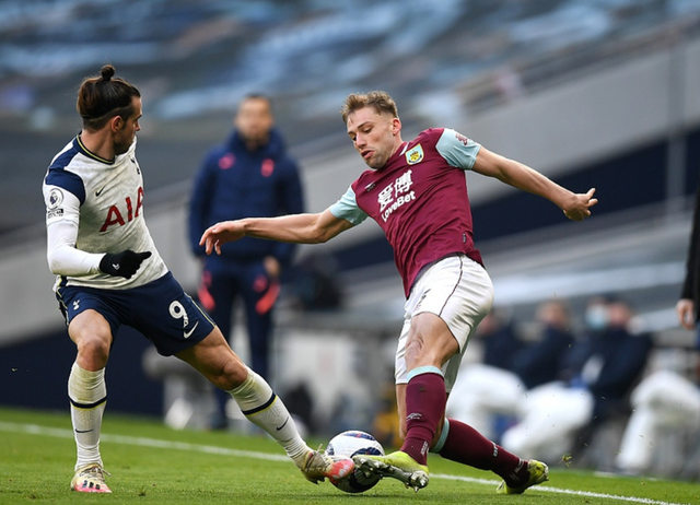 于帕：尤其感谢孔帕尼对我的指导；已经克服注意力不集中问题