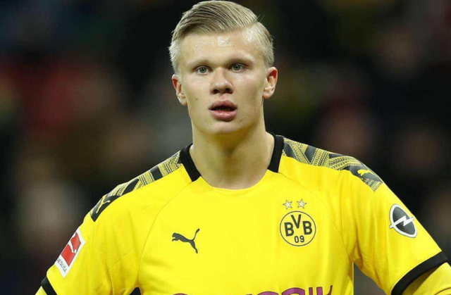 洲际杯半场：德阿拉斯凯塔、桑切斯破门，蓝十字1-1弗拉门戈