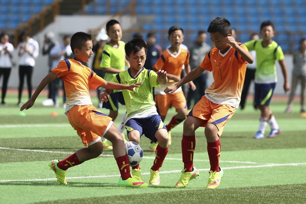 B席达成欧冠百场里程碑，成葡萄牙球员第四人