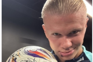 FC25粉卡4队上线：99登贝莱&邦马蒂&古利特领衔